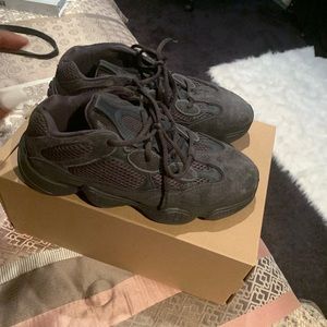 Yeezy 500